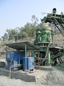 液压圆锥破碎机